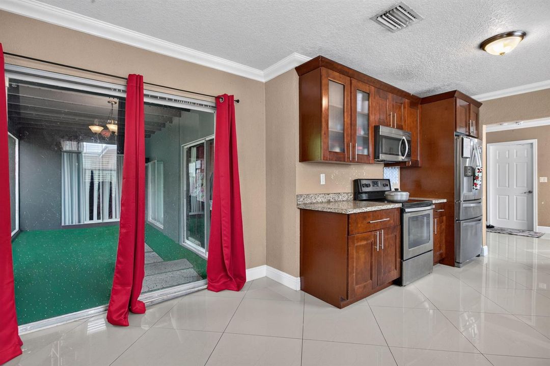 15-web-or-mls-6351-15