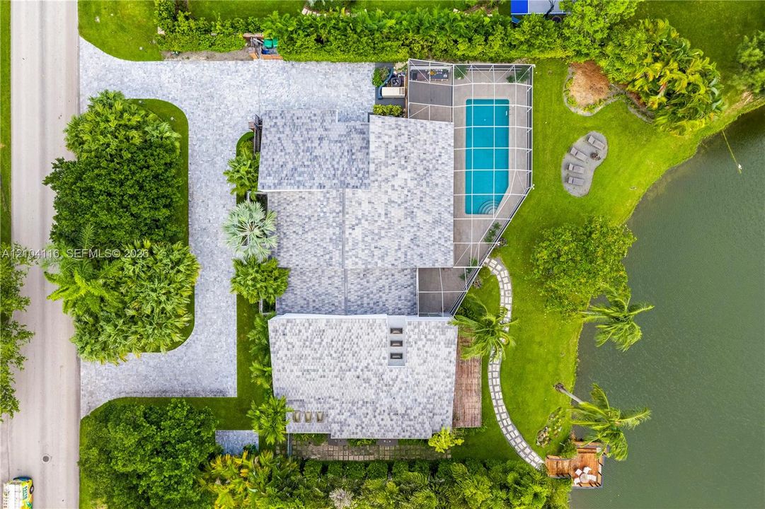 В аренду: $19,000 (5 спален, 4 ванн, 3860 Квадратных фут)
