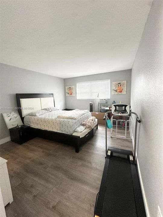 For Sale: $360,000 (3 beds, 2 baths, 1360 Square Feet)