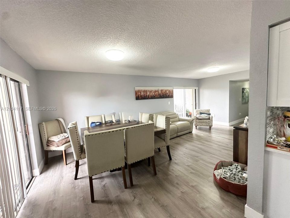 For Sale: $360,000 (3 beds, 2 baths, 1360 Square Feet)