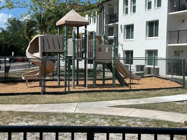 mirabella playground