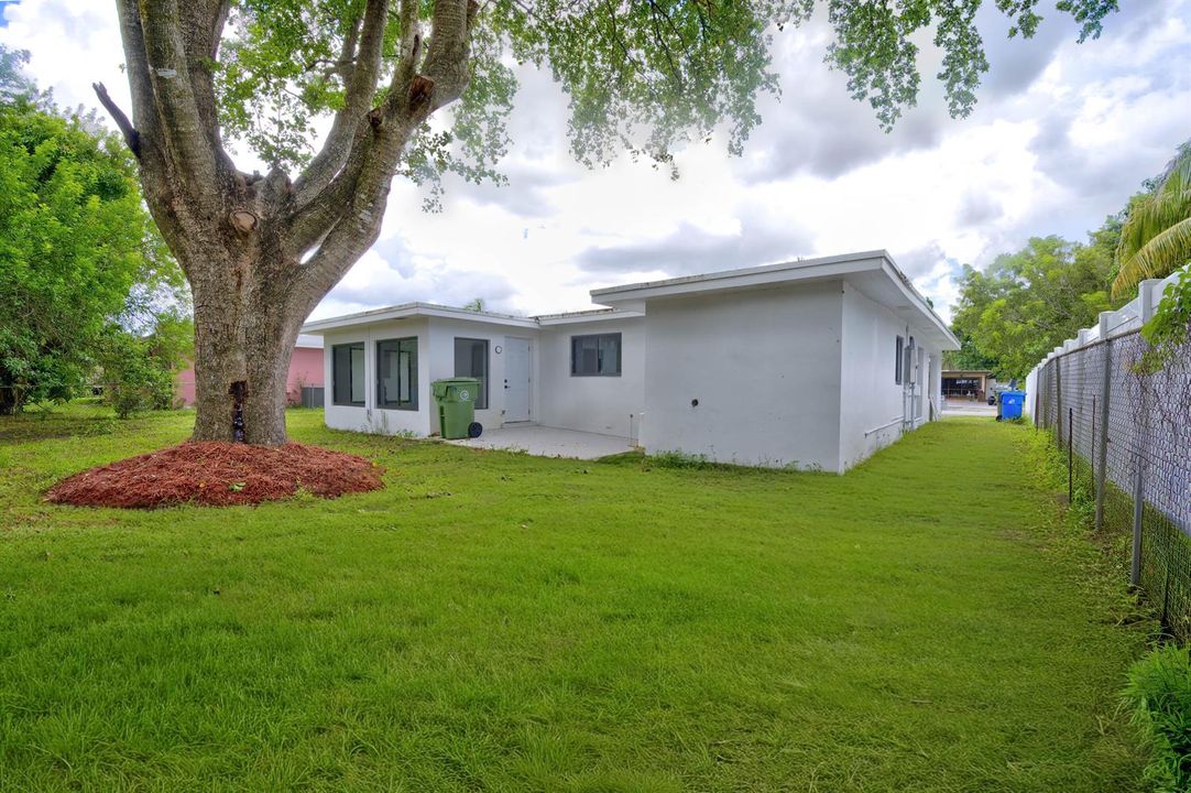 012-810 Wyoming _AZ21666