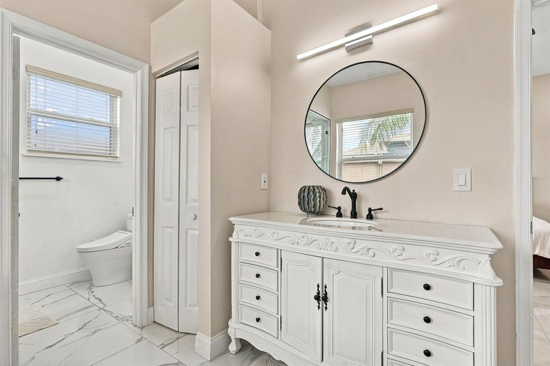 24_primary bathroom