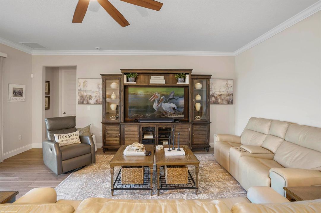5680 Hampton Park Cir 019