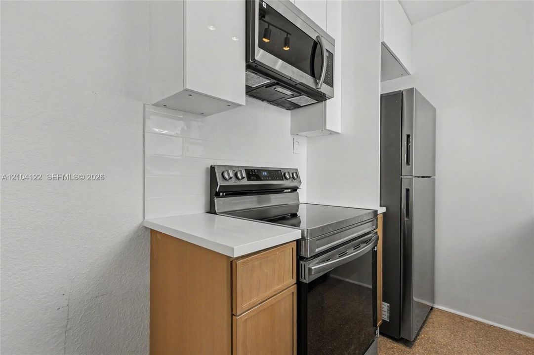 На продажу: $479,000 (3 спален, 2 ванн, 1346 Квадратных фут)
