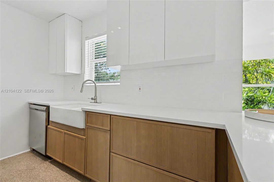 На продажу: $479,000 (3 спален, 2 ванн, 1346 Квадратных фут)