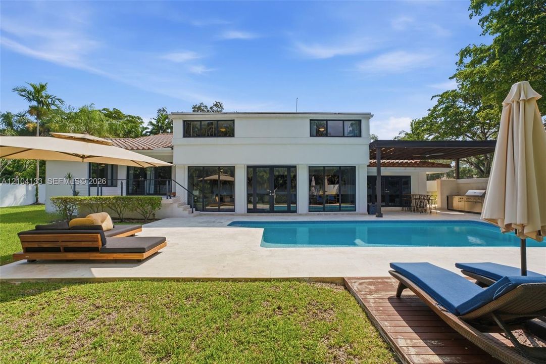 For Sale: $2,500,000 (4 beds, 4 baths, 3544 Square Feet)