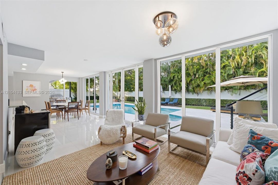For Sale: $2,500,000 (4 beds, 4 baths, 3544 Square Feet)