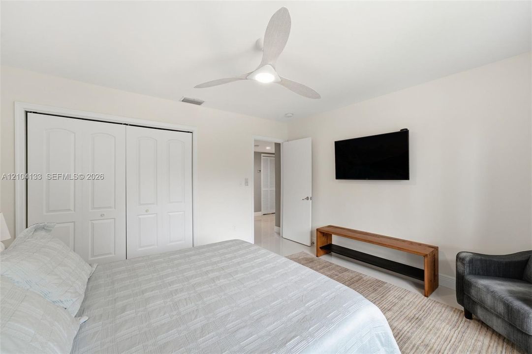 For Sale: $2,500,000 (4 beds, 4 baths, 3544 Square Feet)