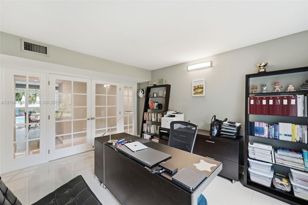 For Sale: $2,500,000 (4 beds, 4 baths, 3544 Square Feet)