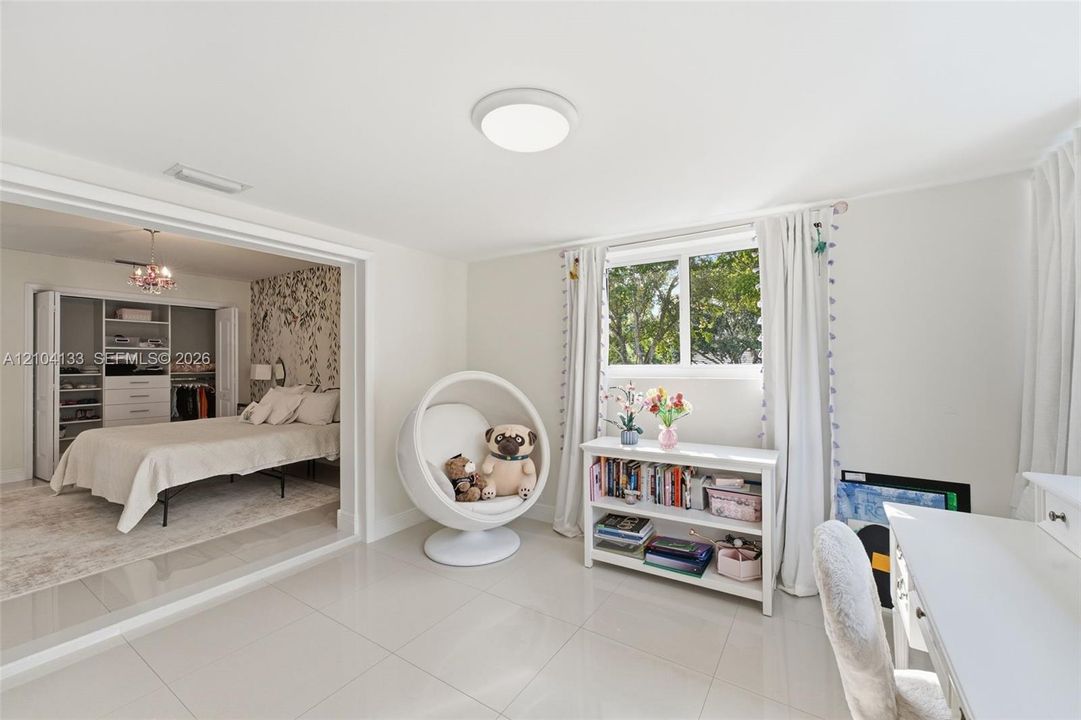 For Sale: $2,500,000 (4 beds, 4 baths, 3544 Square Feet)
