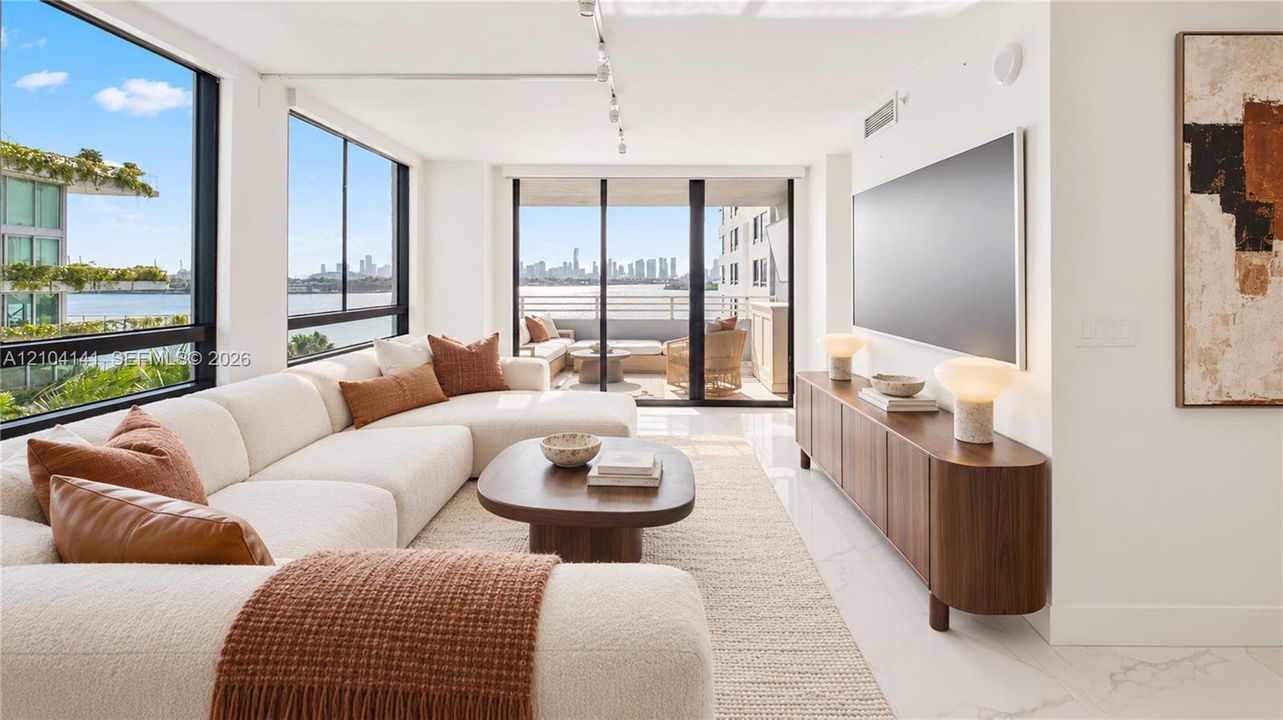 For Sale: $1,395,000 (2 beds, 2 baths, 0 Square Feet)