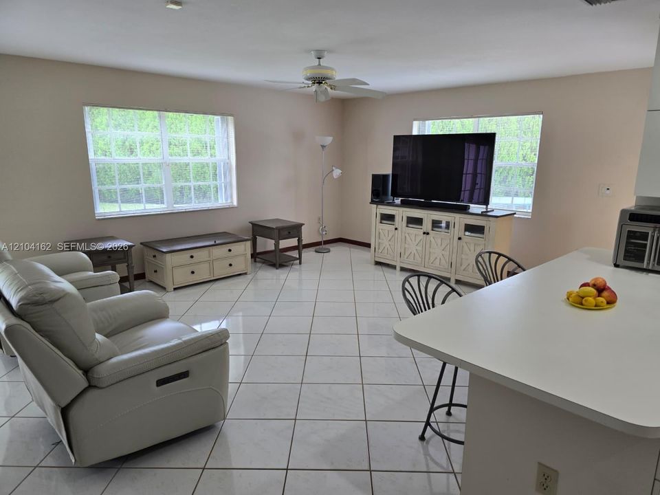 For Sale: $1,200,000 (4 beds, 3 baths, 2714 Square Feet)