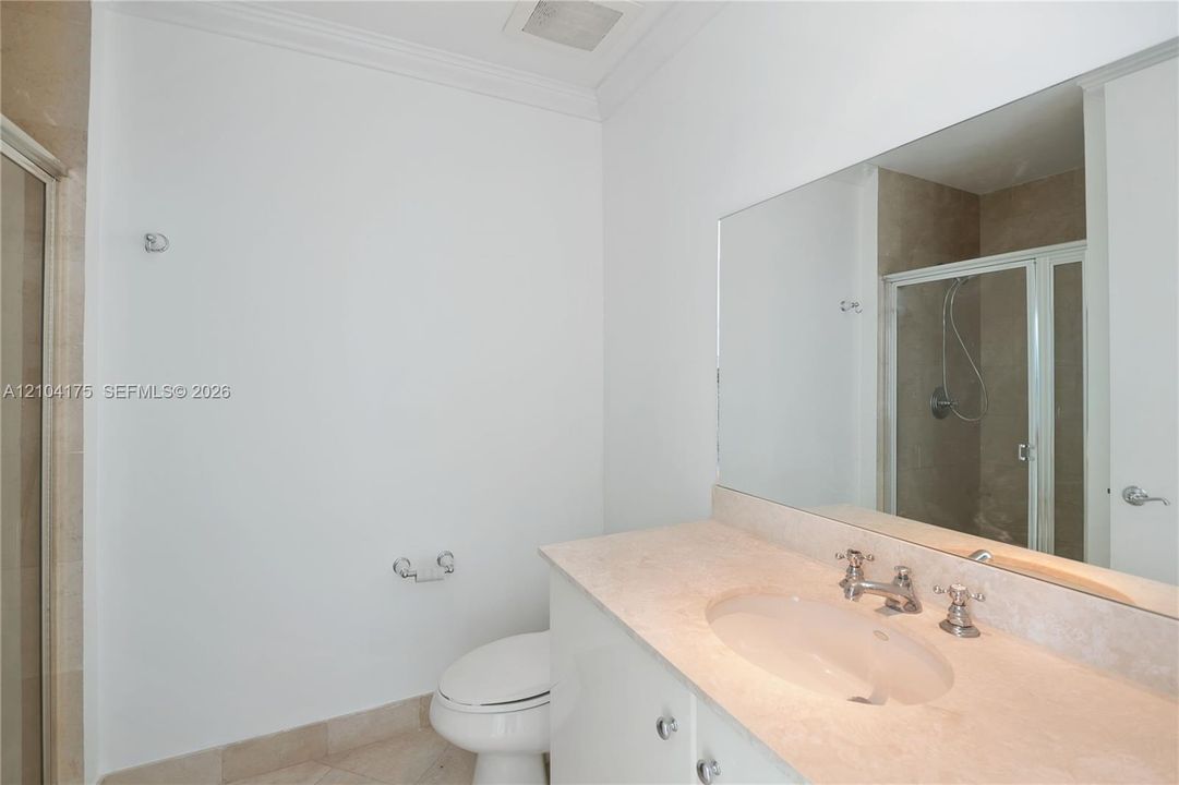 出租: $16,500 (2 贝兹, 2 浴室, 1735 平方英尺)