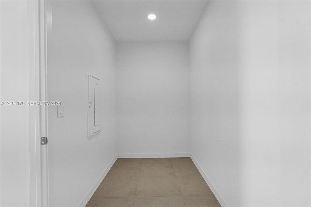Walk In Closet