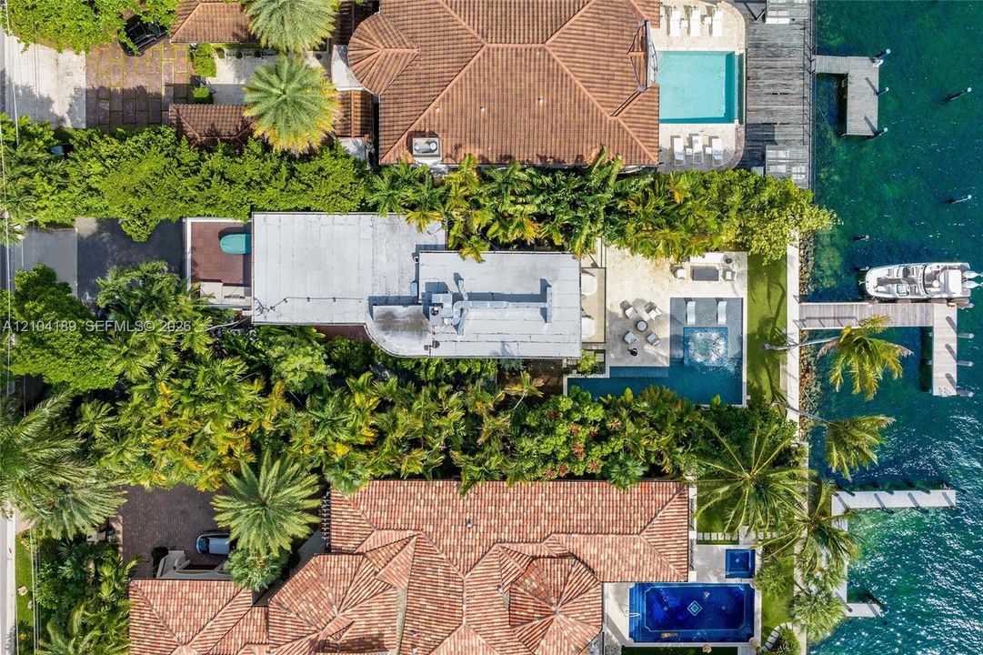 В аренду: $65,000 (4 спален, 4 ванн, 2795 Квадратных фут)