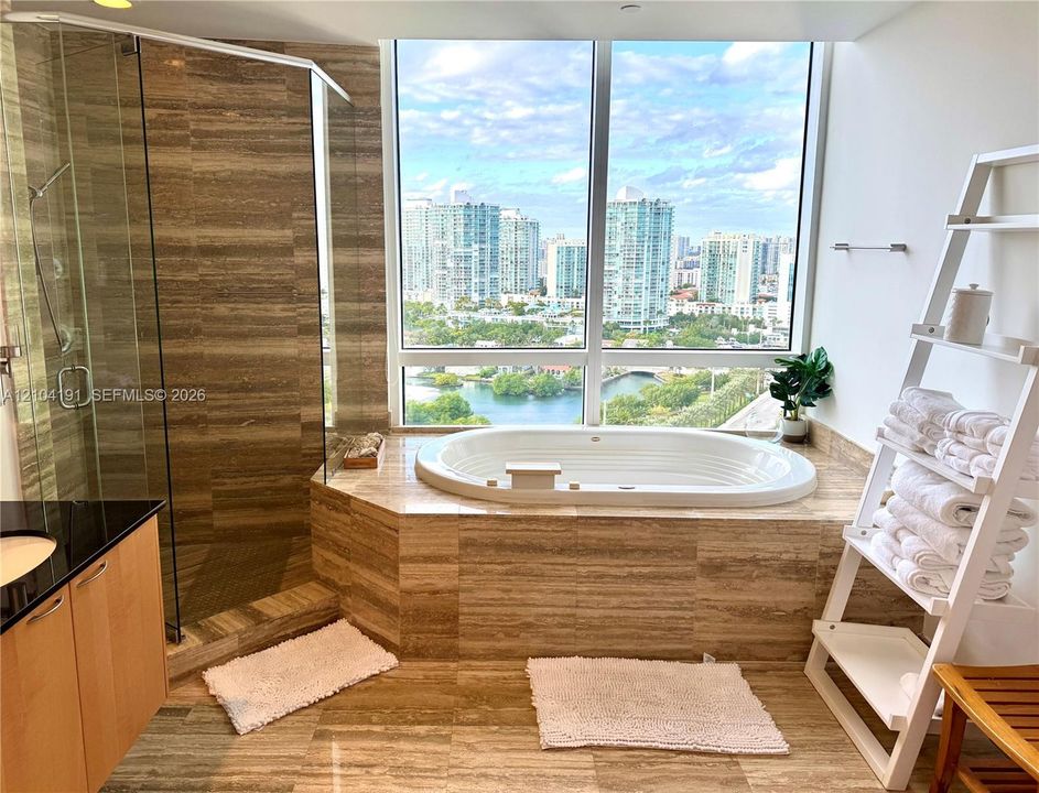 В аренду: $12,500 (3 спален, 3 ванн, 2327 Квадратных фут)