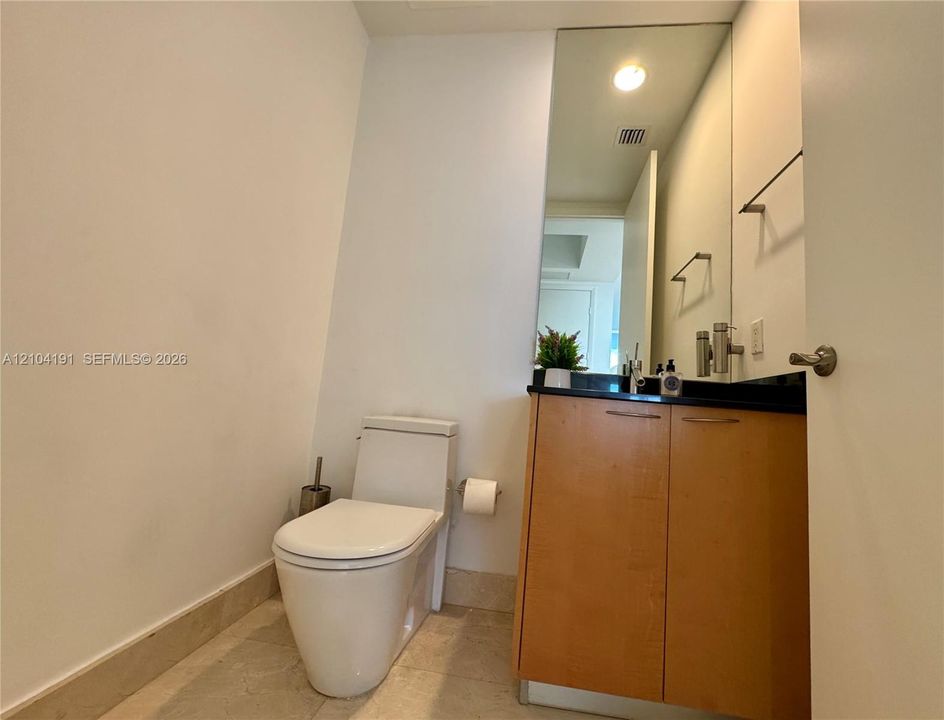 В аренду: $12,500 (3 спален, 3 ванн, 2327 Квадратных фут)