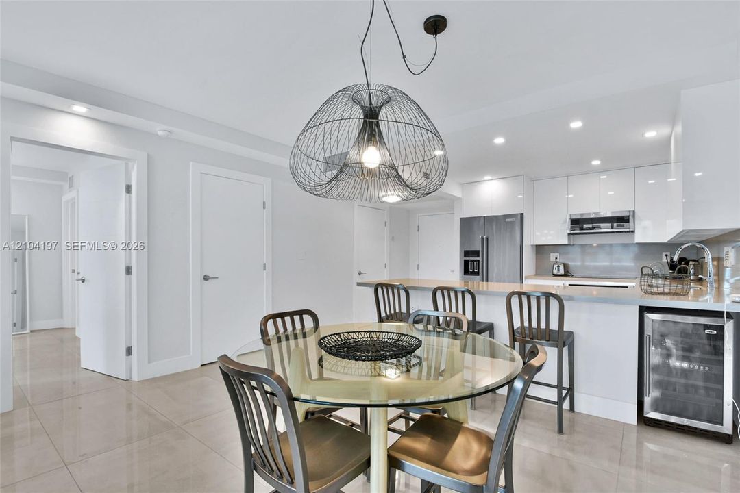 En Venta: $1,250,000 (1 camas, 2 baños, 960 Pies cuadrados)