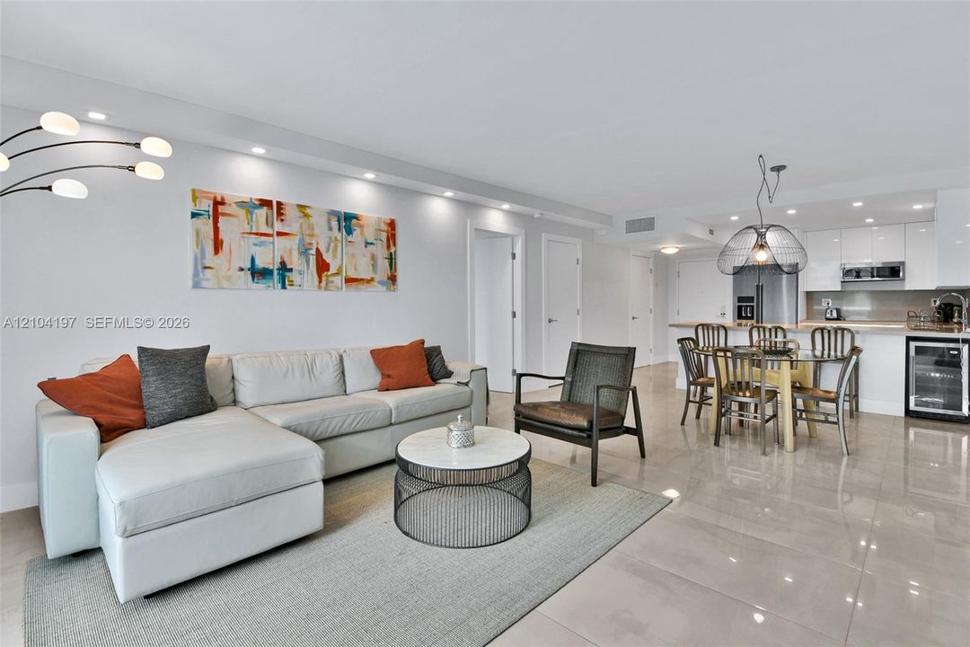 En Venta: $1,250,000 (1 camas, 2 baños, 960 Pies cuadrados)