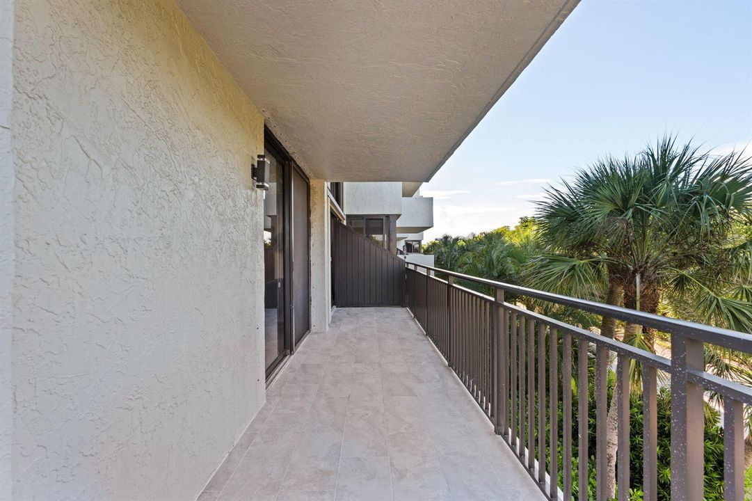 Wrap Around Balcony