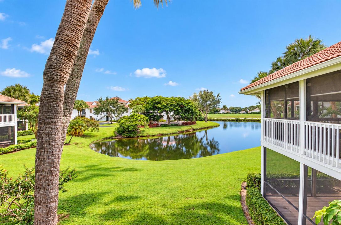 19341 Sabal Lake