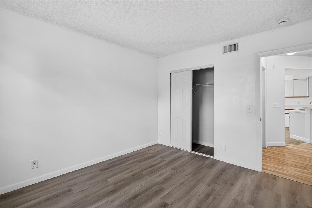 SNP03275