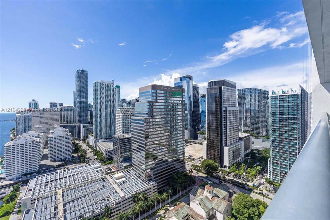 En Venta: $1,574,000 (3 camas, 2 baños, 1870 Pies cuadrados)