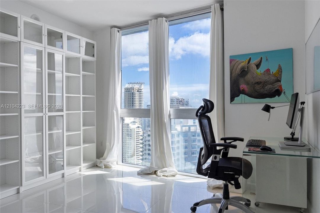 En Venta: $1,574,000 (3 camas, 2 baños, 1870 Pies cuadrados)
