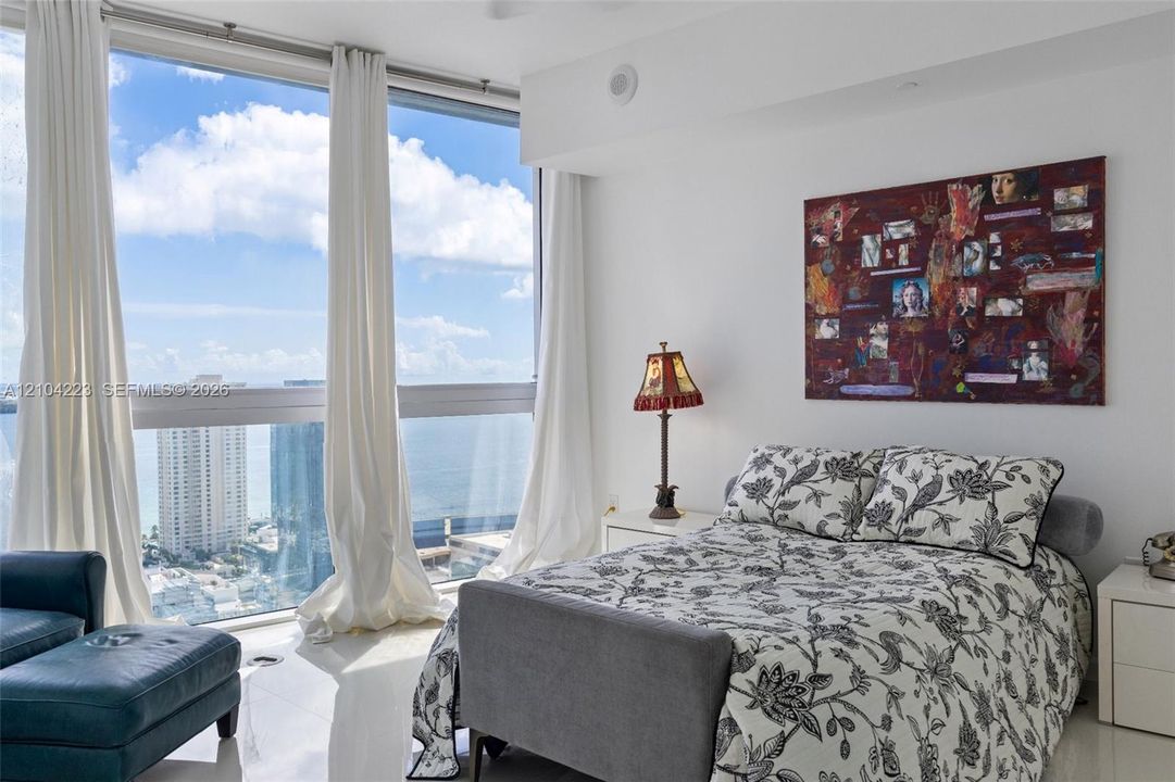 En Venta: $1,574,000 (3 camas, 2 baños, 1870 Pies cuadrados)