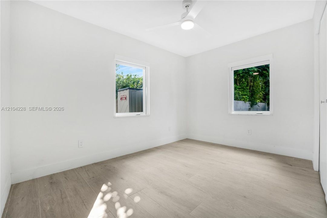 For Sale: $1,265,000 (3 beds, 2 baths, 1790 Square Feet)