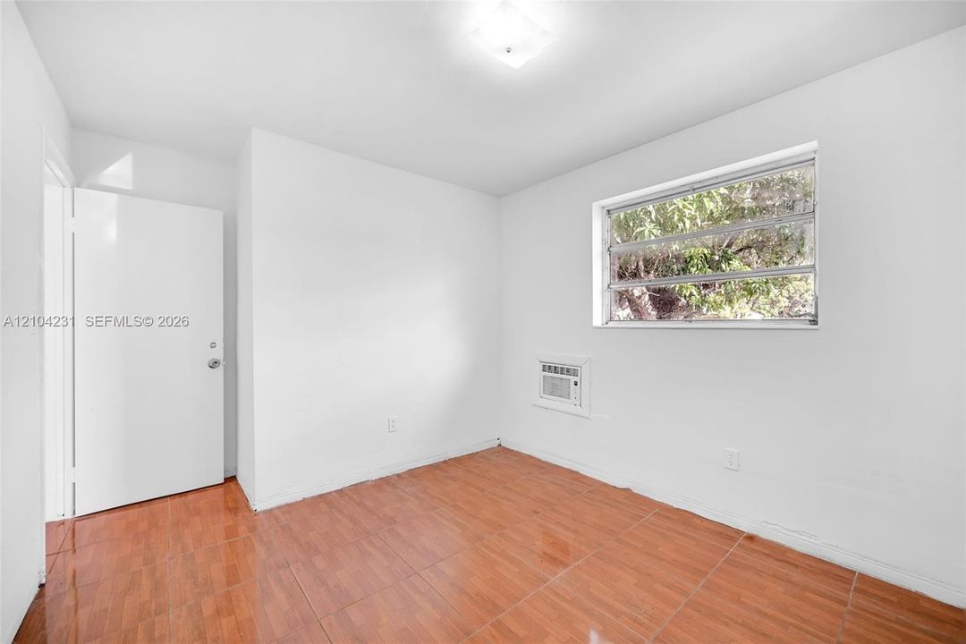 En Venta: $435,000 (3 camas, 2 baños, 1195 Pies cuadrados)