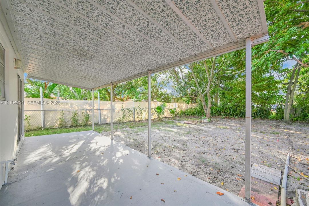 En Venta: $435,000 (3 camas, 2 baños, 1195 Pies cuadrados)