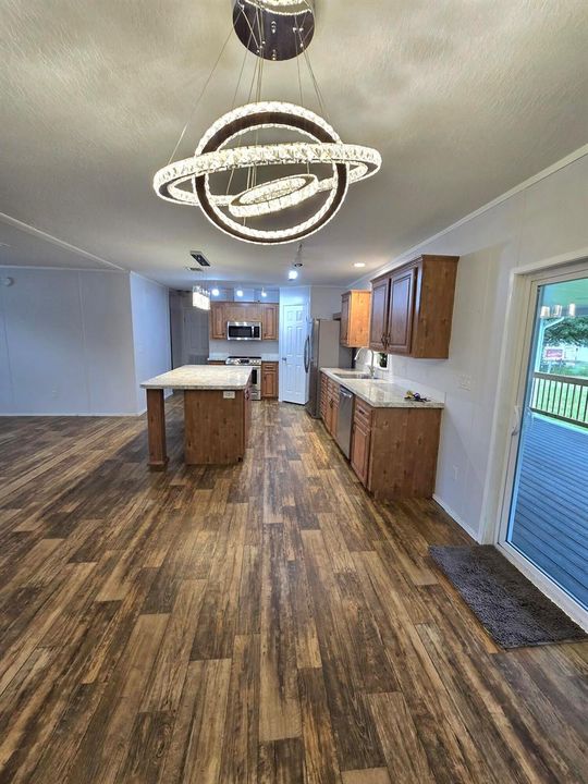 dining kitchen 3