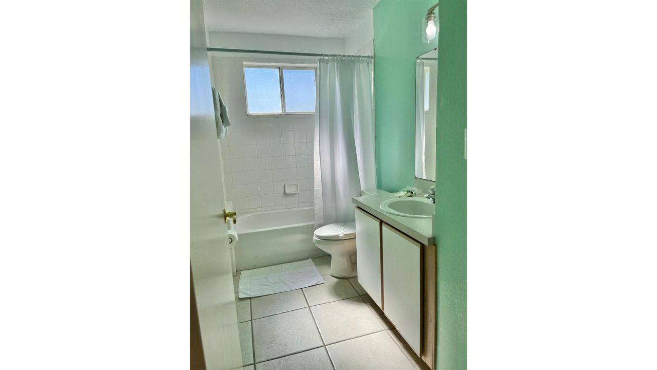 Full Bathroom