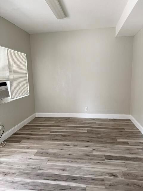 sapo apt 1 Living room