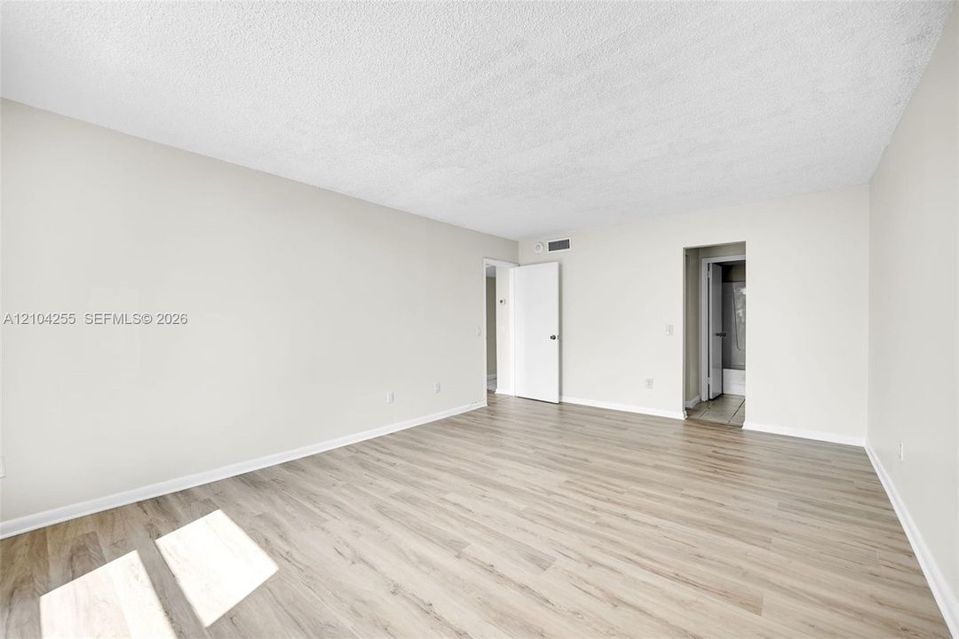 En Venta: $119,000 (1 camas, 1 baños, 808 Pies cuadrados)
