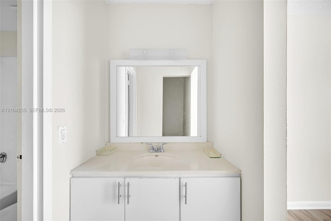 En Venta: $119,000 (1 camas, 1 baños, 808 Pies cuadrados)