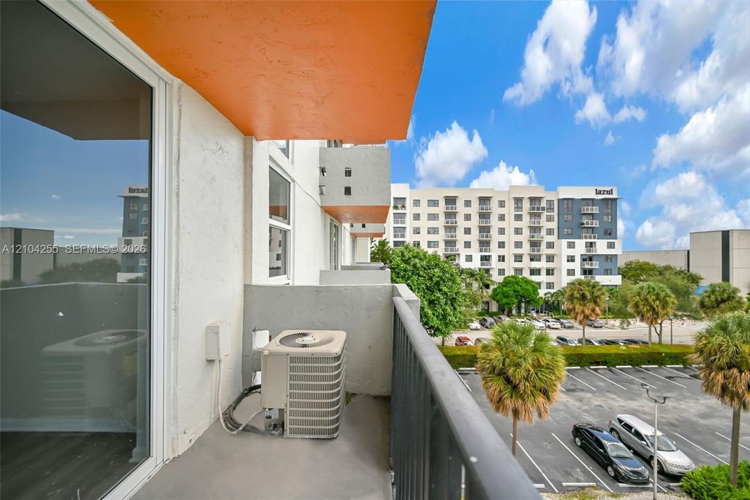 En Venta: $119,000 (1 camas, 1 baños, 808 Pies cuadrados)