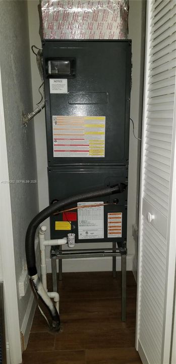 For Rent: $3,100 (3 beds, 3 baths, 1462 Square Feet)