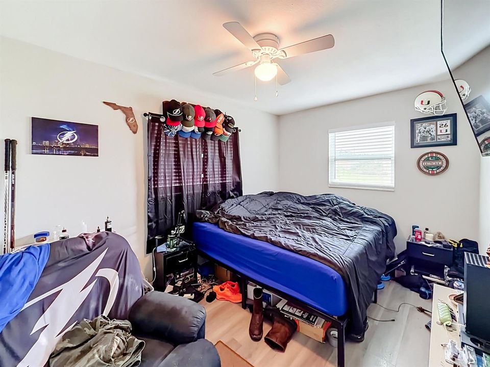 45 Queens Court-21