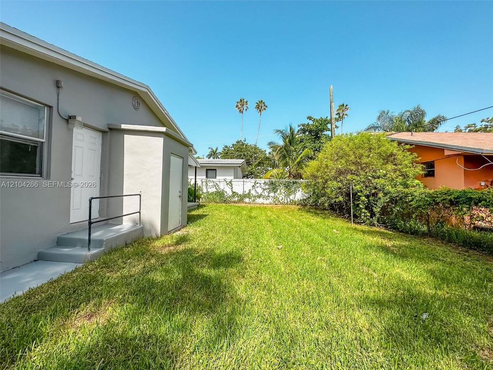 En Venta: $650,000 (0 camas, 0 baños, 1456 Pies cuadrados)