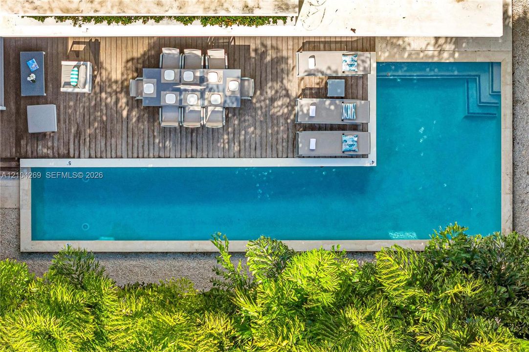 En Venta: $4,475,000 (5 camas, 5 baños, 4650 Pies cuadrados)