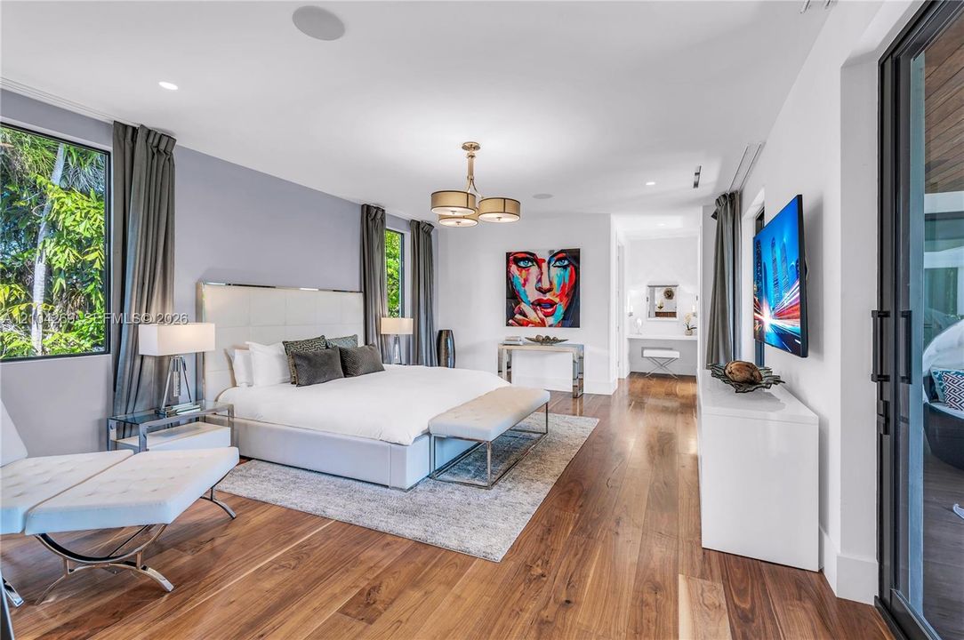 En Venta: $4,475,000 (5 camas, 5 baños, 4650 Pies cuadrados)