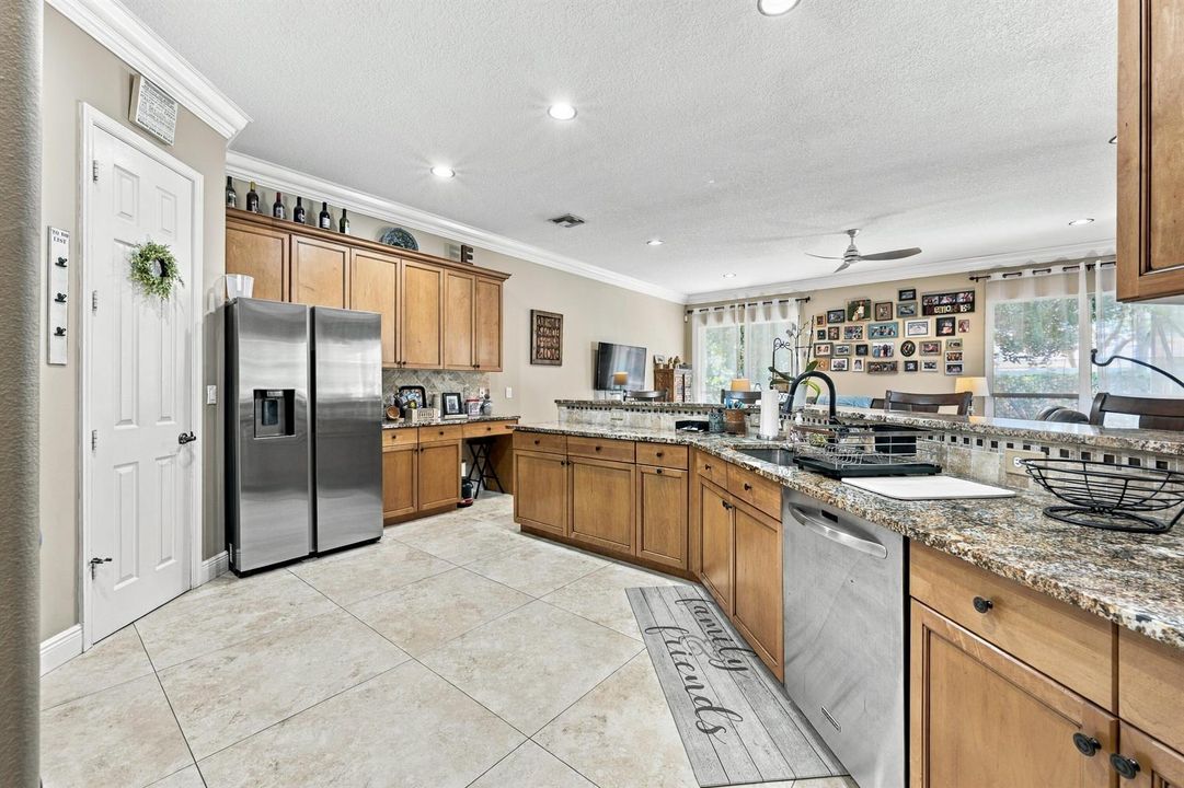 Spacious Kitchen