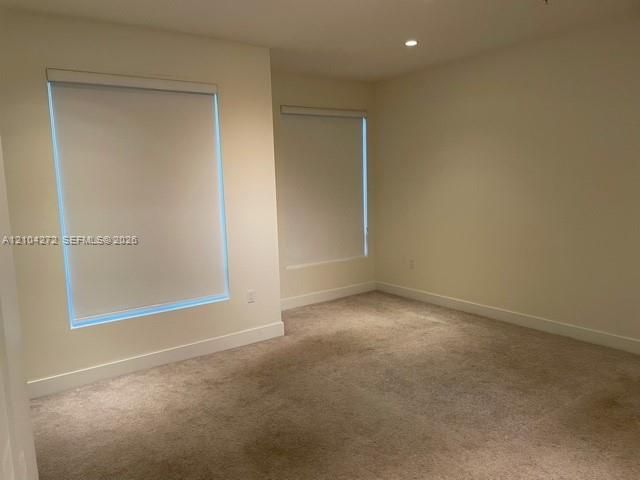 For Rent: $3,350 (3 beds, 2 baths, 1360 Square Feet)