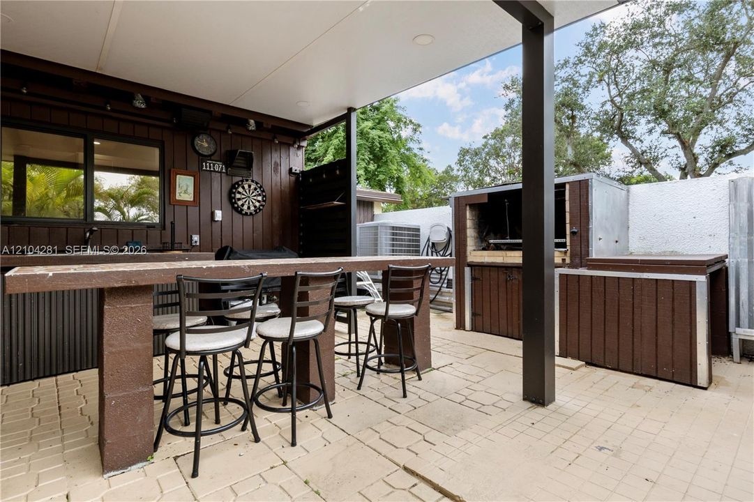 В аренду: $3,499 (4 спален, 3 ванн, 1168 Квадратных фут)