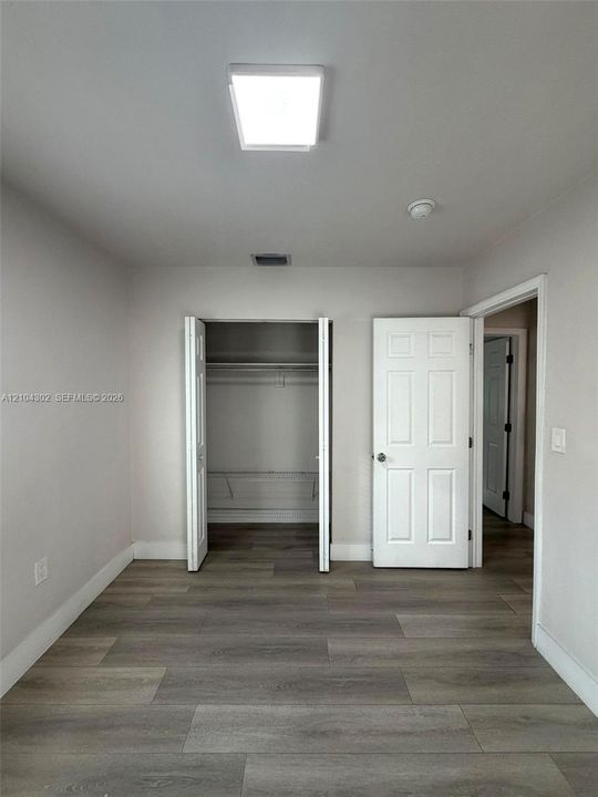 В аренду: $2,600 (2 спален, 1 ванн, 744 Квадратных фут)