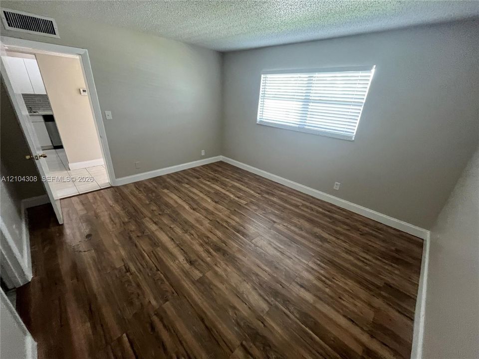 В аренду: $1,550 (1 спален, 1 ванн, 750 Квадратных фут)