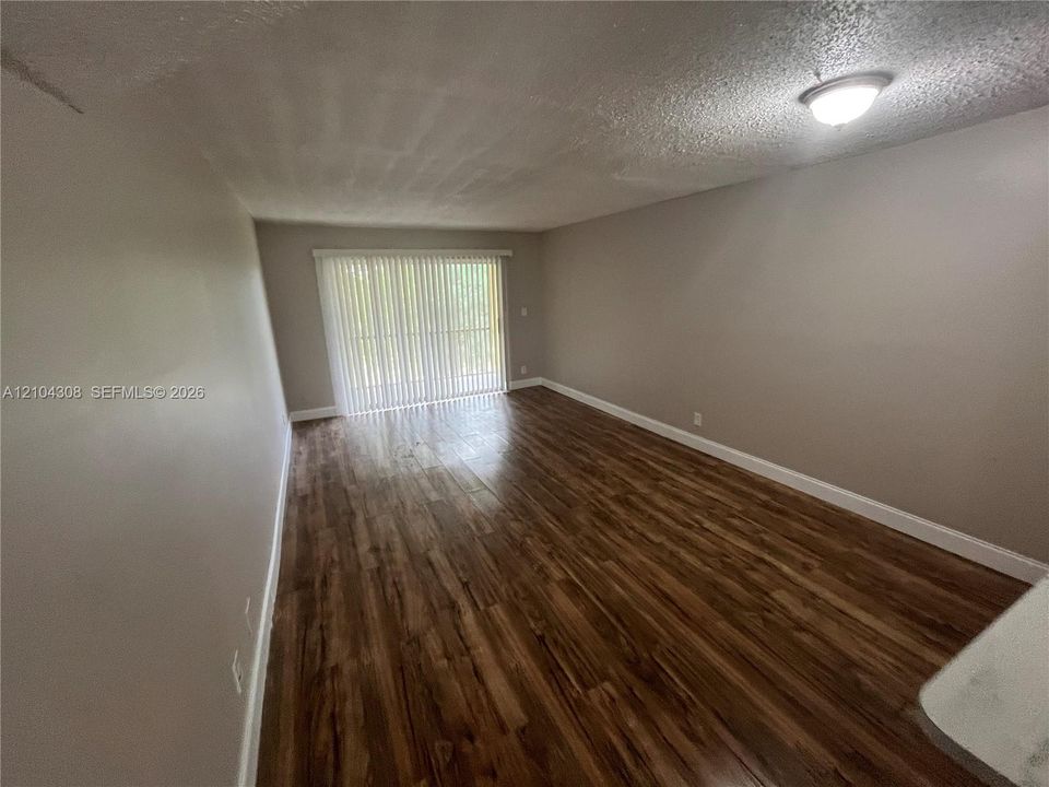 В аренду: $1,550 (1 спален, 1 ванн, 750 Квадратных фут)
